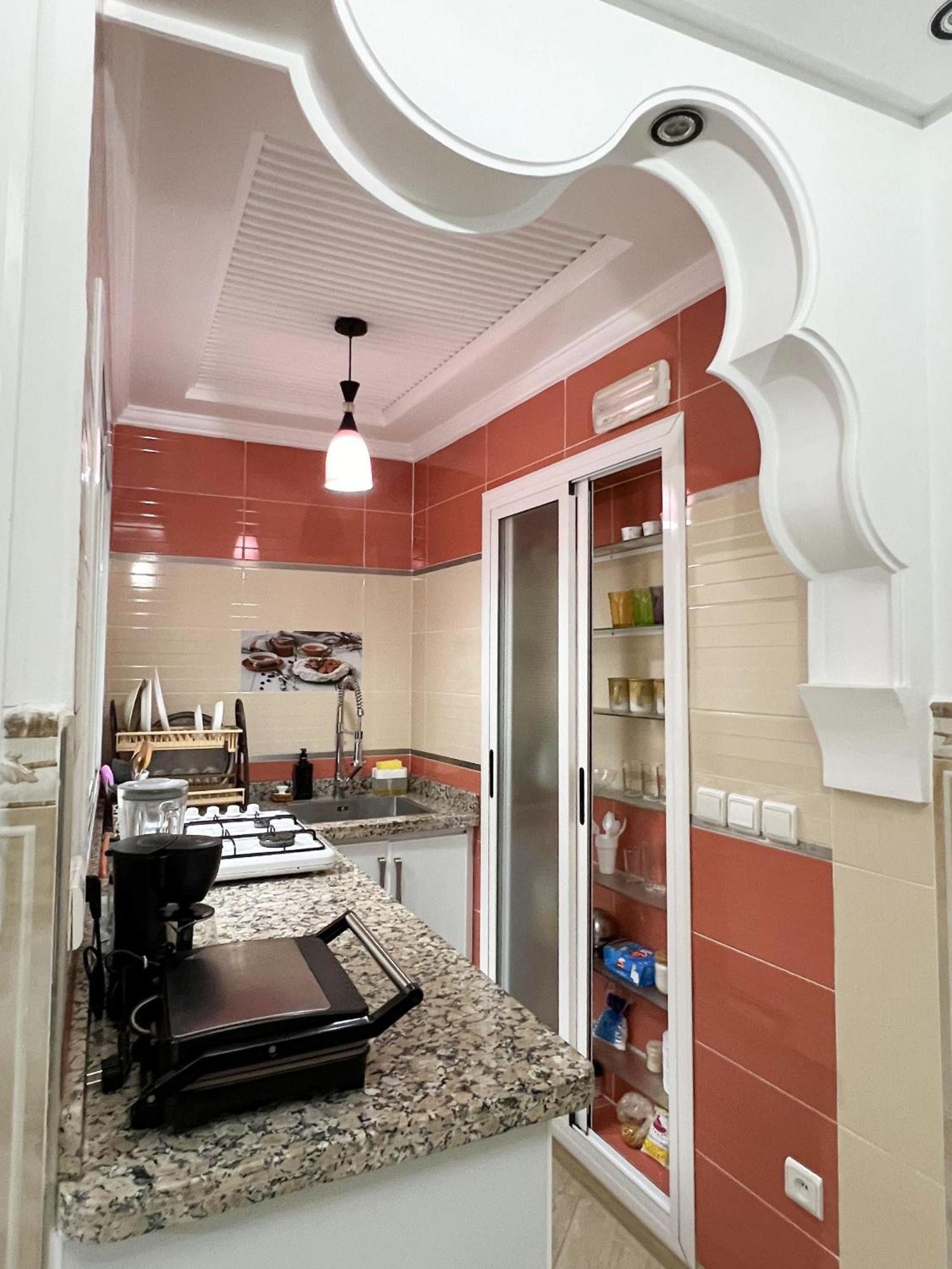 Mira Appartement -Lovely, Tidy & Close To Beaches And City Center Al Hoceïma Zewnętrze zdjęcie